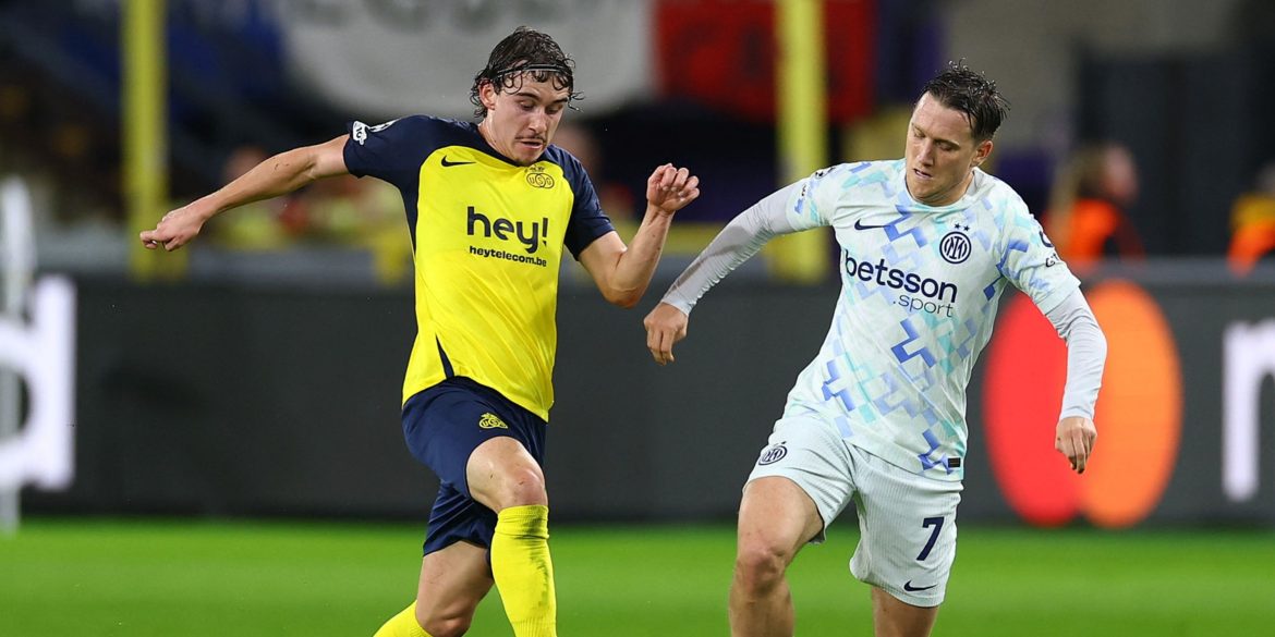 Club willing to sell: Leeds hoping to land January deal for £139k-p/w star
