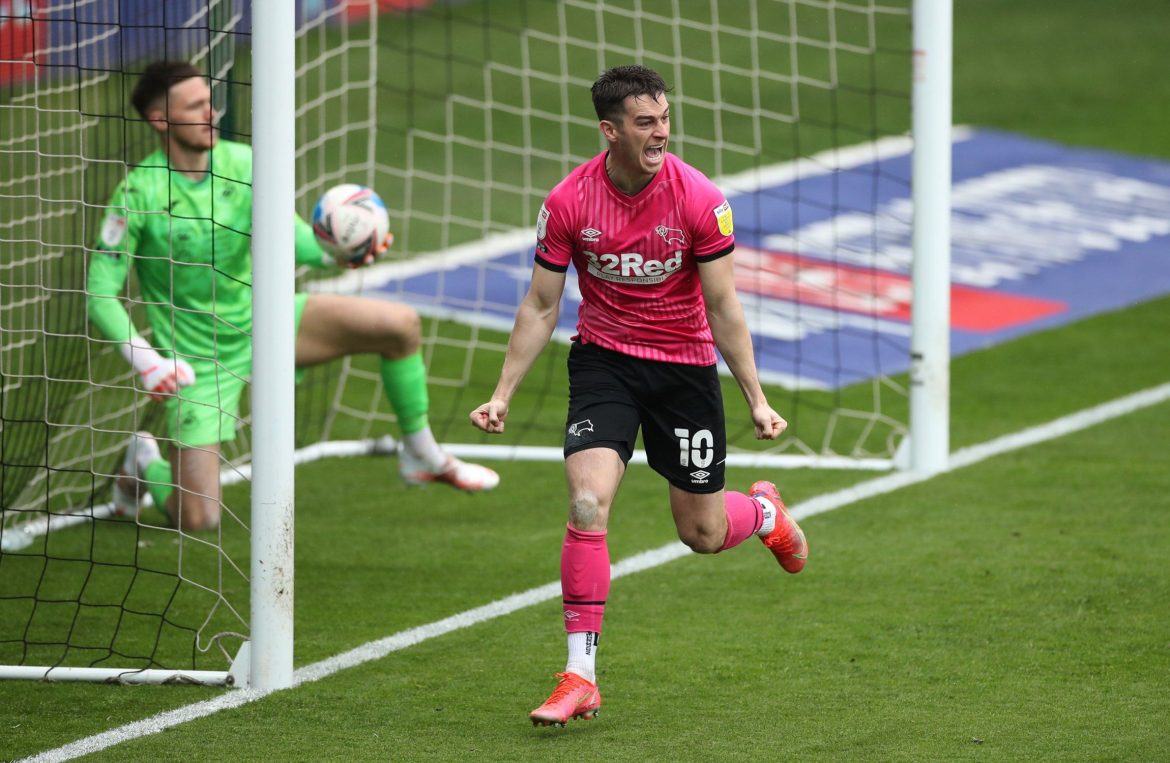 West Brom, Middlesbrough and Burnley in huge race to sign 23-cap attacker
