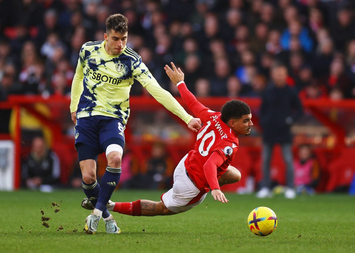 Leeds’ "talented" teen could replace Roca