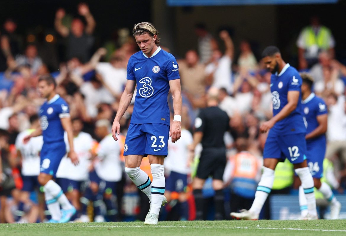 Crystal Palace eye Gallagher move
