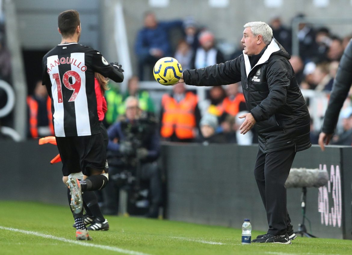 Newcastle: Manquillo let Bruce down