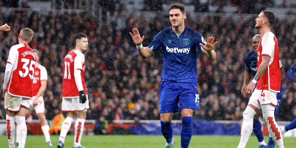 West Ham closing in on Deadline Day deal for 5ft 11 Mavropanos upgrade